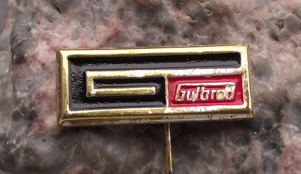 Vintage Gutbrod German Car Motorcycle Farming Company Pin Badge