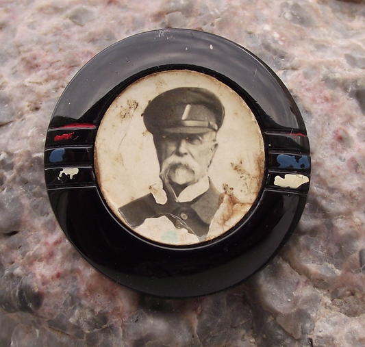 Vintage Thomas Masaryk President TGM Military Uniform Glass Pin Badge