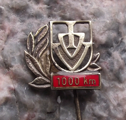 Vintage 1000 km IVV Internationaler Volkssportverband Walking Award Pin Badge