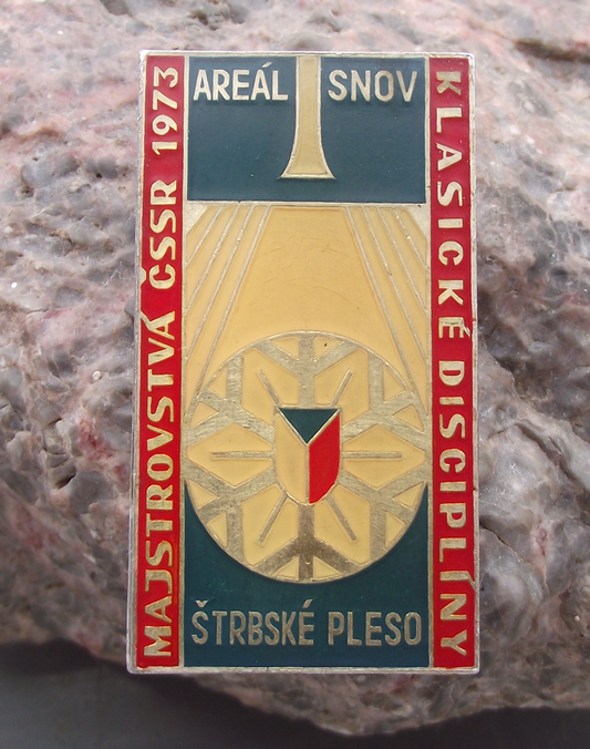 1973 Strbske Pleso Ski Jump Jumping National Championships Skiing Pin Badge