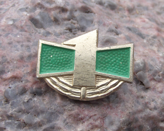 Vintage East Germany Student Road Safety Cycling Award Golden One Pin Badge