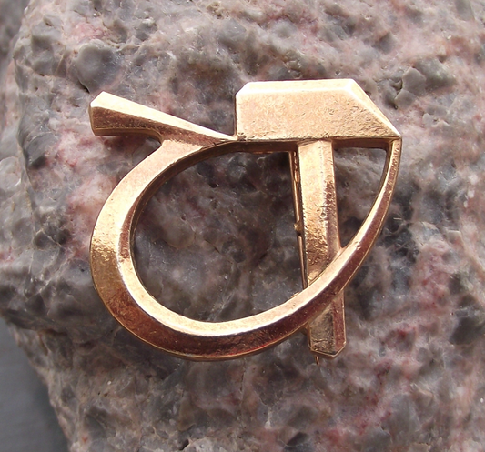 Vintage Soviet Union Hammer and Sickle Communist Icon Pin Badge