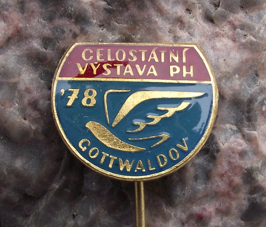 1978 Czechoslovakia Homing Pigeon Breeders Show Gottwaldov Pin Badge