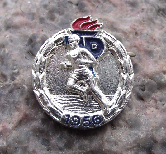 1956 Thalmann Pioneer East Germany Youth Athletics Runner Award Pin Badge