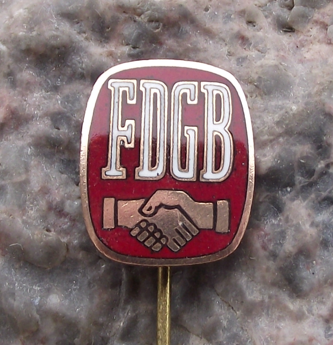 Vintage FDGB FREE German Trade Union Handshake Logo Members Pin Badge