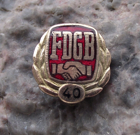 Vintage FDGB FREE German Trade Union Handshake Logo 40 Years Pin Badge