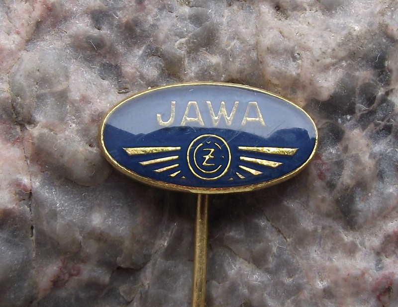 Vintage Coloured Jawa Motorbike Motorcycles CZ Logo Pin Badge