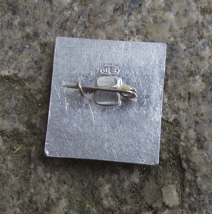 1967 October Bolshevik Revolution Hammer 50th Anniversary Pin Badge
