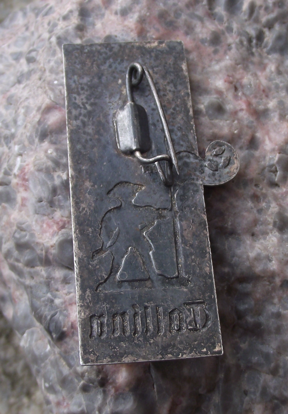 Vintage Tallinn Estonia Old Thomas City Guard Pin Badge