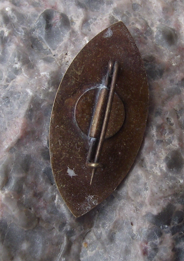 Vintage Estonia Tallinn City Holy Cross Church Window Pin Badge