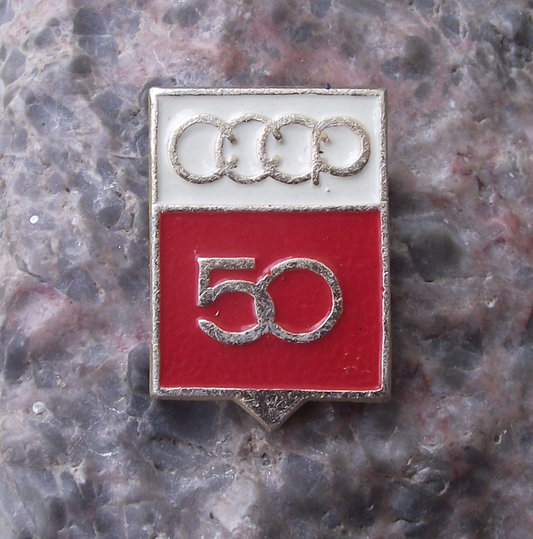 1972 Soviet Union 50th Anniversary CCCP Pin Badge