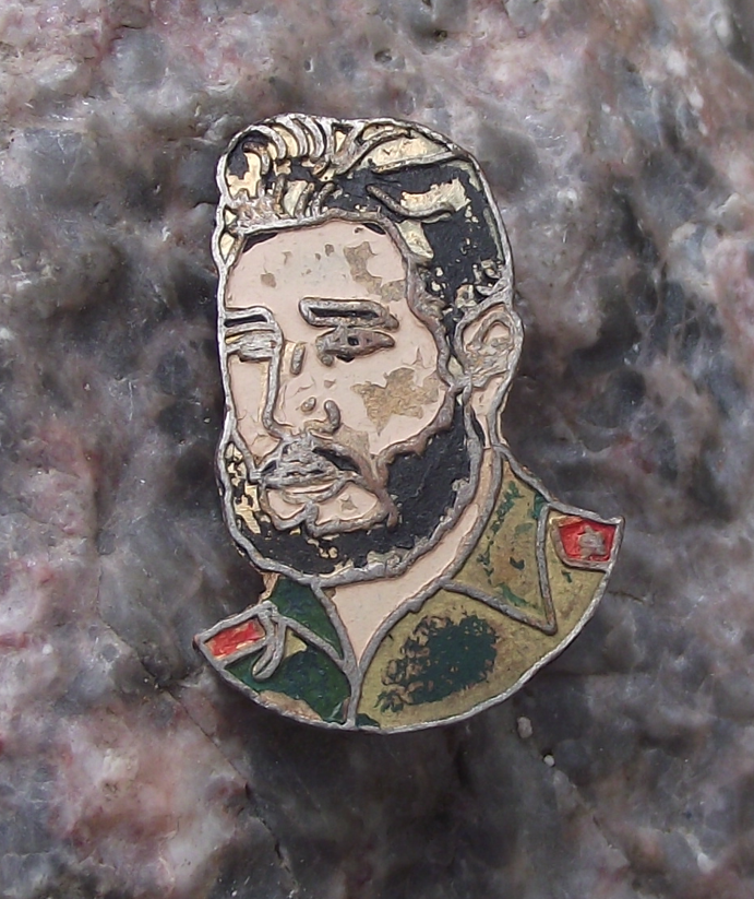 Vintage Image of Fidel Castro Cuban Revolutionary and President Pin Badge