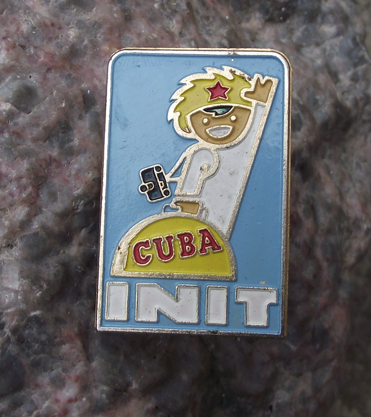 Vintage Cuba Department National Tourism Cuban Revolution INIT Pin Badge