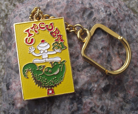 1981 Cuba Circus Circuba Juggling Clown on Cuban Crocodile Key Ring