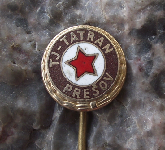 Vintage TJ Tatran Presov Football Club Red Star Pin Badge