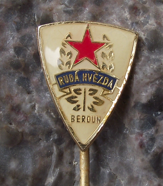 Vintage Ruda Hvezda Beroun Red Star Football Soccer Club Pin Badge