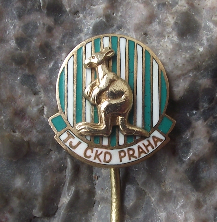 1961 TJ CKD Bohemians Prague Praha Kangaroo Football Club Pin Badge