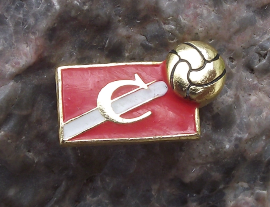 Vintage FC Spartak Moscow Football Club Russia Soccer Logo Pin Badge