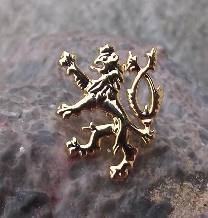 Czechia Czech Republic Rampant Lion National Coat of Arms Gold Color Pin Badge