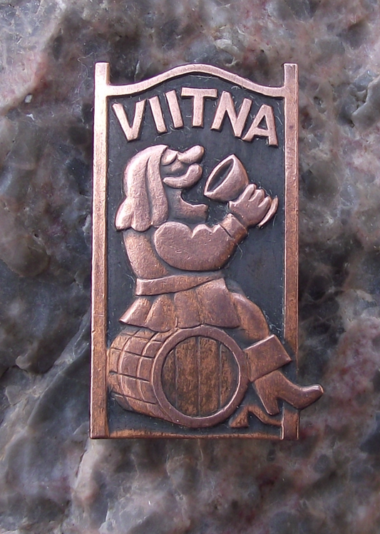 Vintage Viitna Inn Estonia Man Drinking Beer on Barrel Pin Badge