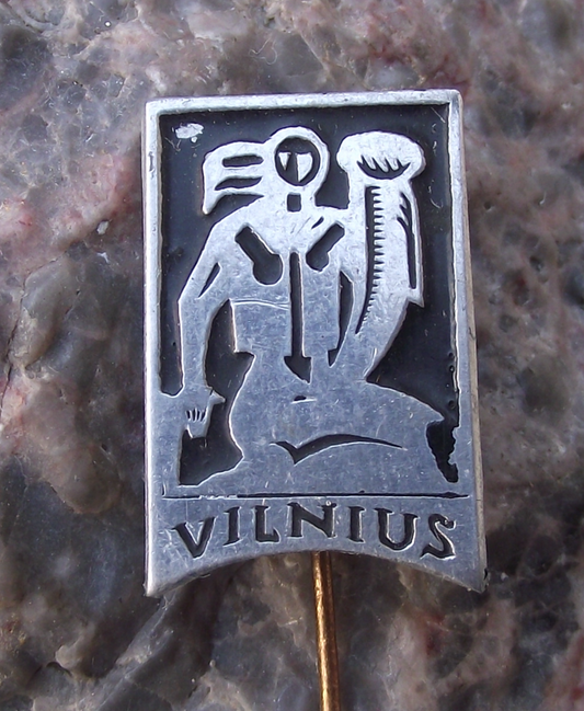 Vintage Lithuania Vilnius Lithuanian Capital City Pin Badge