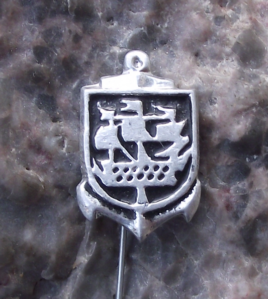 Vintage Russian Anchor and Sailing Ship Crest Leningrad Pin Badge