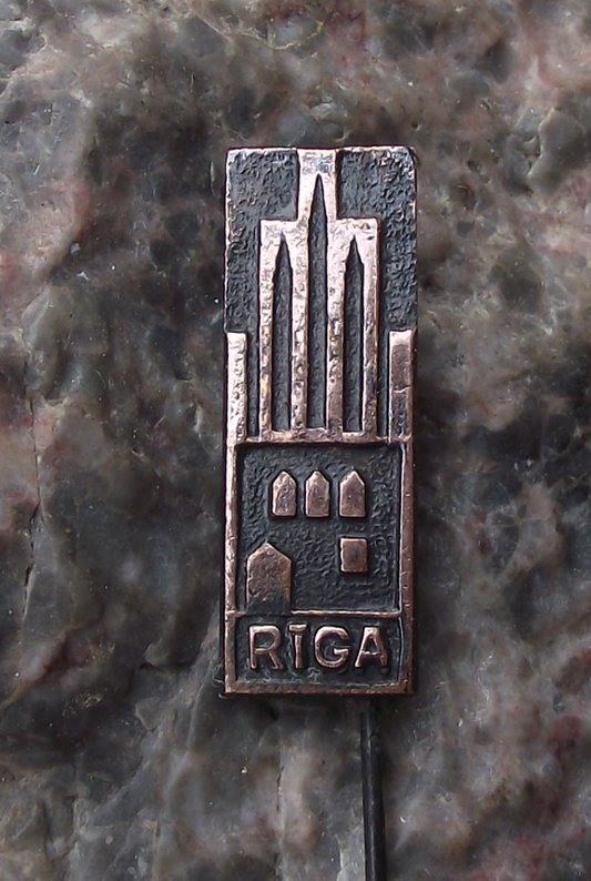 Vintage Latvia Riga City Centre Buildings Town Square Souvenir Pin Badge