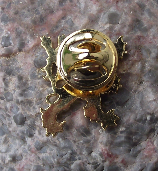 Large Czechoslovakia Rampant Lion National Coat of Arms Gold Colour Pin Badge