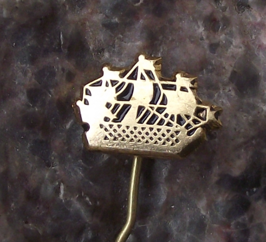 Vintage Three Masted Sailing Ship in Full Sail Boat Pin Badge