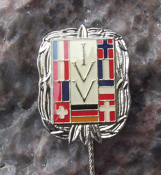 Vintage IVV Internationaler Volkssportverband Official Members Logo Pin Badge