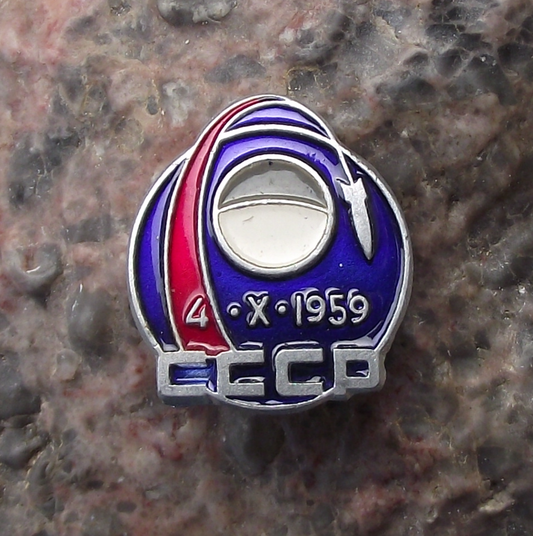 1959 Luna Lunik 3 First Photographs of Dark Side of Moon Space Rocket Pin Badge