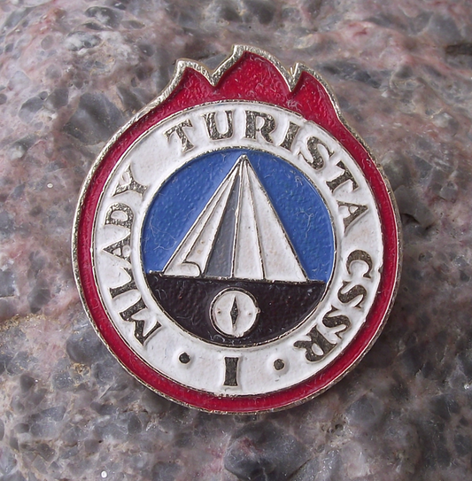 Young Tourist Grade 1 Czechoslovakia Youth Camping Pioneer Award Pin Badge