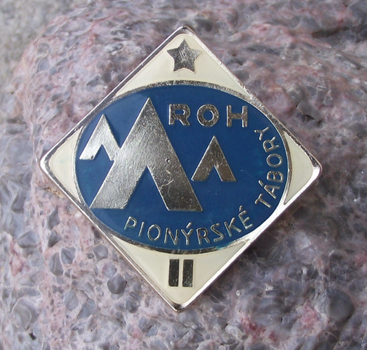 Young Pioneer Czechoslovakia Youth Camping Award Stage 2 Tent ROH Pin Badge