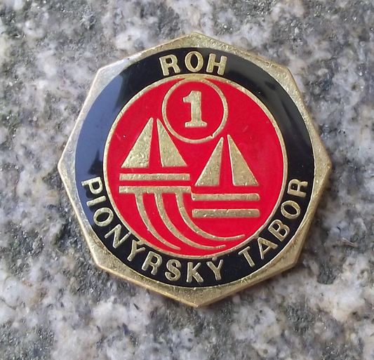 Vintage Pioneer Czech Pionyr Youth Camp Award Stage 1 Camping ROH Pin Badge