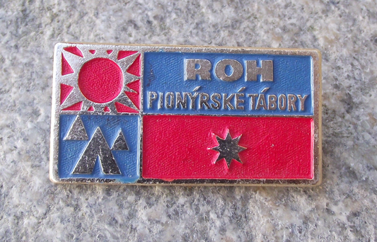 Vintage Pioneer Czech Pionýr Camp 1 Star ROH Pin Badge