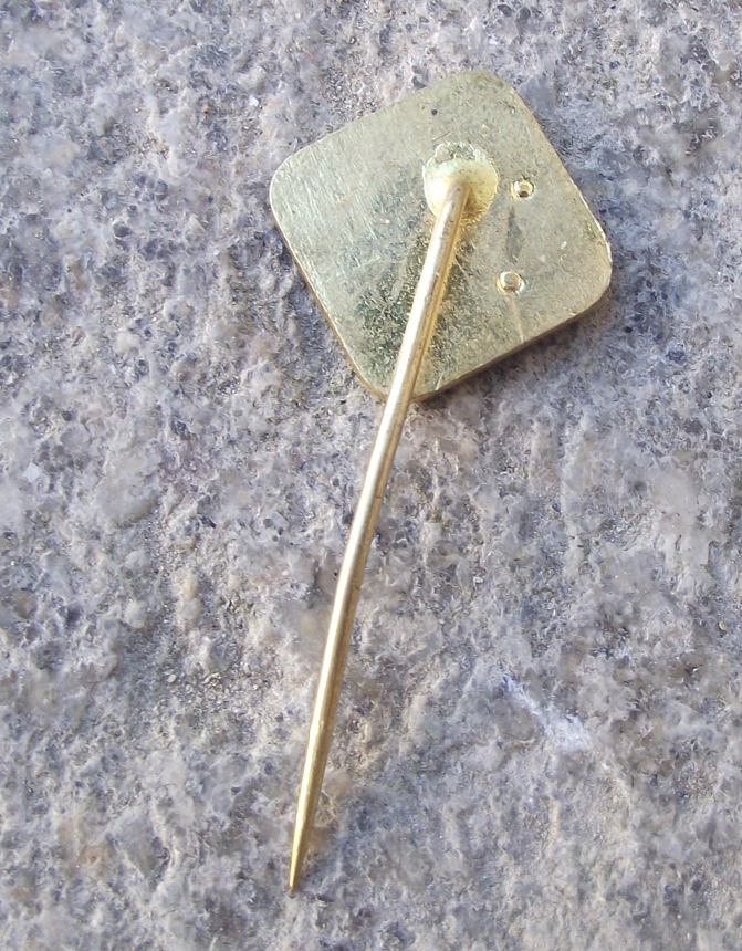 Vintage Good Soldier Svejk Waving Jaroslav Hasek Book 50km Walk Pin Badge