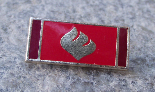 Vintage Pioneer Czech Scouts Red Flame Ribbon Award Pin Badge
