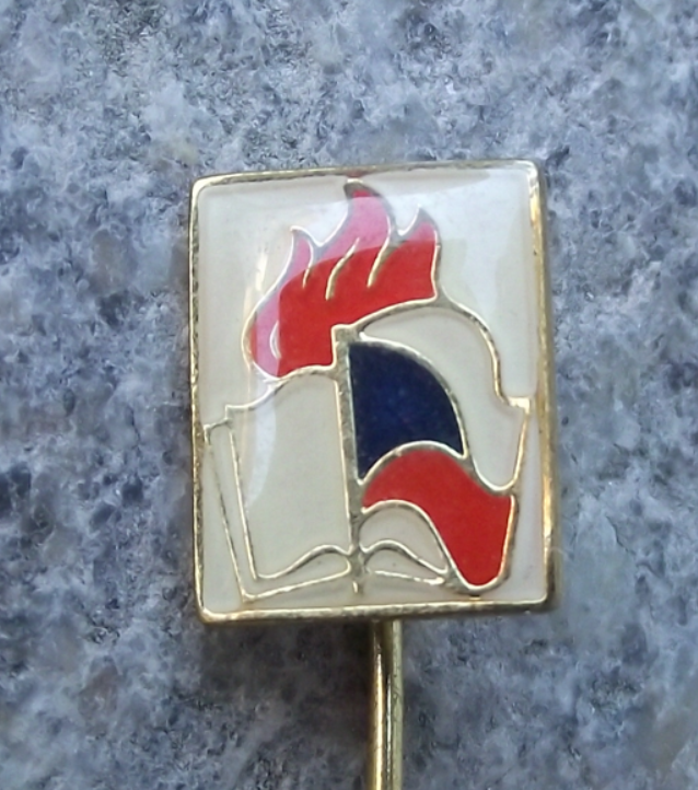 Vintage Czechoslovakia Pioneer Youth Group Movement Official Logo Pin Badge