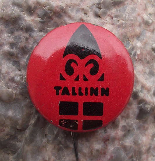 Vintage Tallinn Estonia Church Window Rope Knot Souvenir Pin Badge