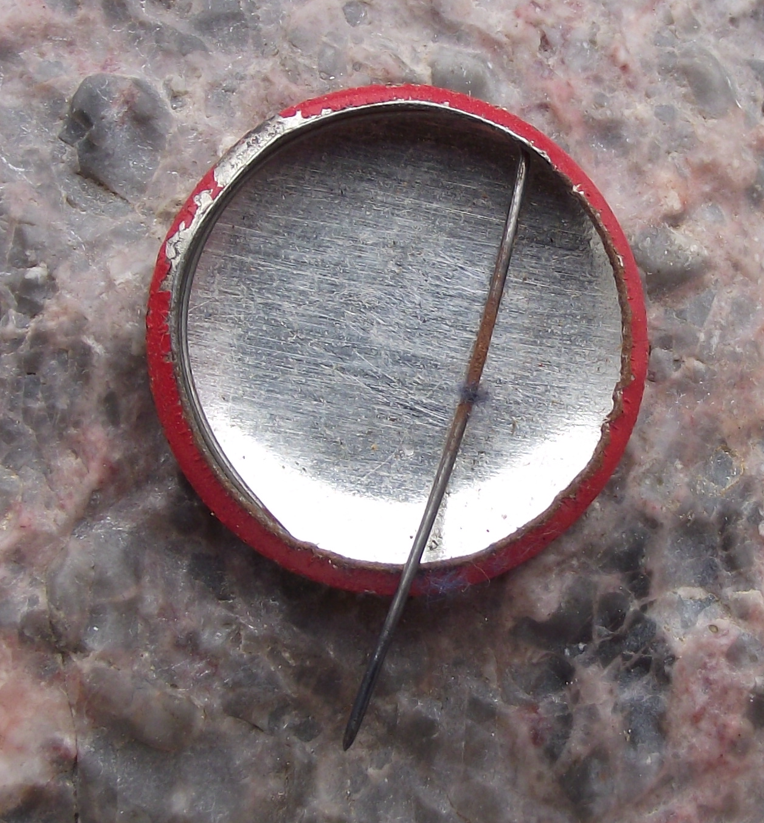 Vintage Tallinn Estonia Church Window Rope Knot Souvenir Pin Badge