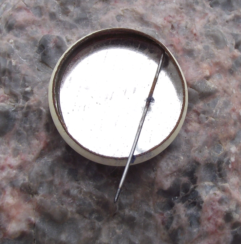 Vintage Tallinn Estonia Old Thomas Guard Souvenir Pin Badge
