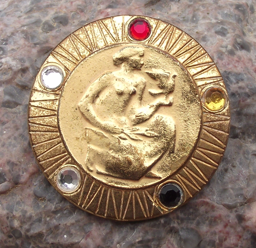 1965 FDJF Women's International Democratic Federation Anniversary Pin Badge