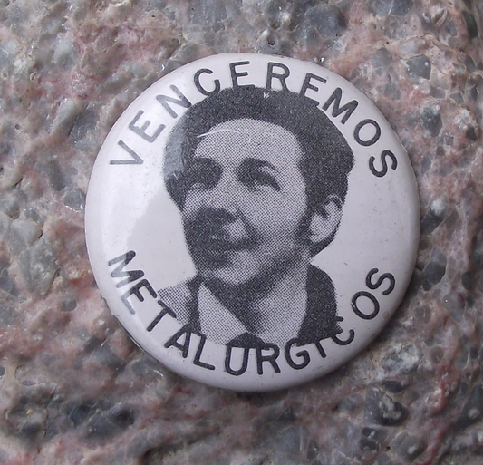 Vintage Cuban National Hero Venceremos Frank Spencer Cuba Pin Badge