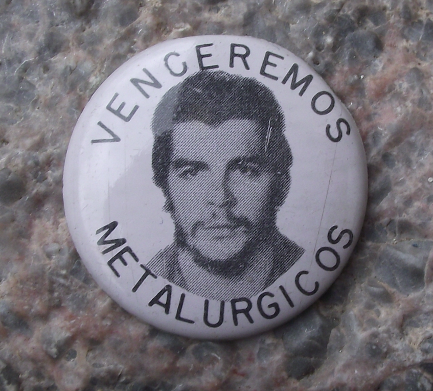 Vintage Cuban National Hero Venceremos Che Guevara Cuba Pin Badge