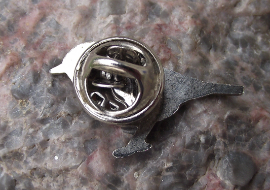 European Saxicola Stonechat Garden Song Bird Pin Badge - Badgecrazy