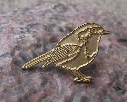 Rare Special Edition Golden European Robin Garden Bird Pin Badge - Badgecrazy