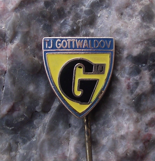 Vintage TJ Gottwaldov Zlin Ice Hockey Club Pin Badge