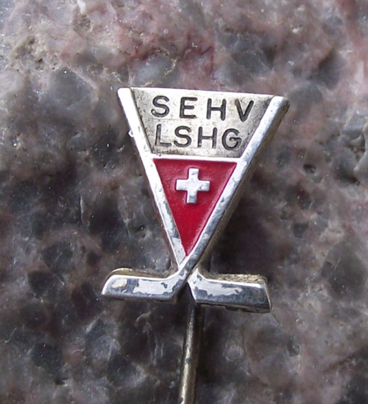 Vintage Swiss Ice Hockey Association SEHV Members Crossed Sticks Tie Pin Badge (Copy)