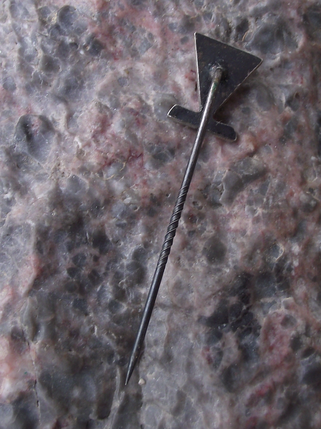Vintage Swiss Ice Hockey Association SEHV Members Crossed Sticks Tie Pin Badge (Copy)