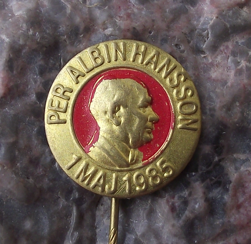 1985 Sweden Swedish May 1st Labor Day Per Albin Hansson Pin Badge - Badgecrazy